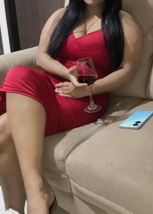 hot call girls in Shimla